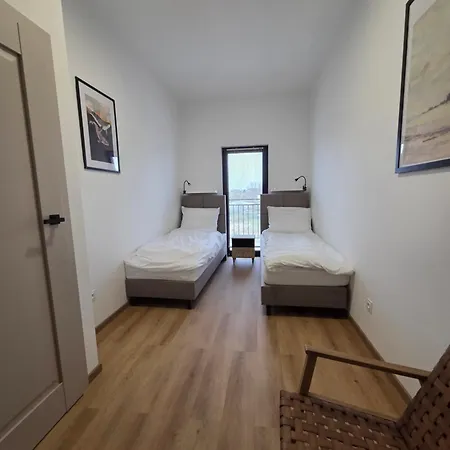 Komfortowy 2 Sypialnie 10 Min Od Plazy Parking Taras Grill Apartment Rewal